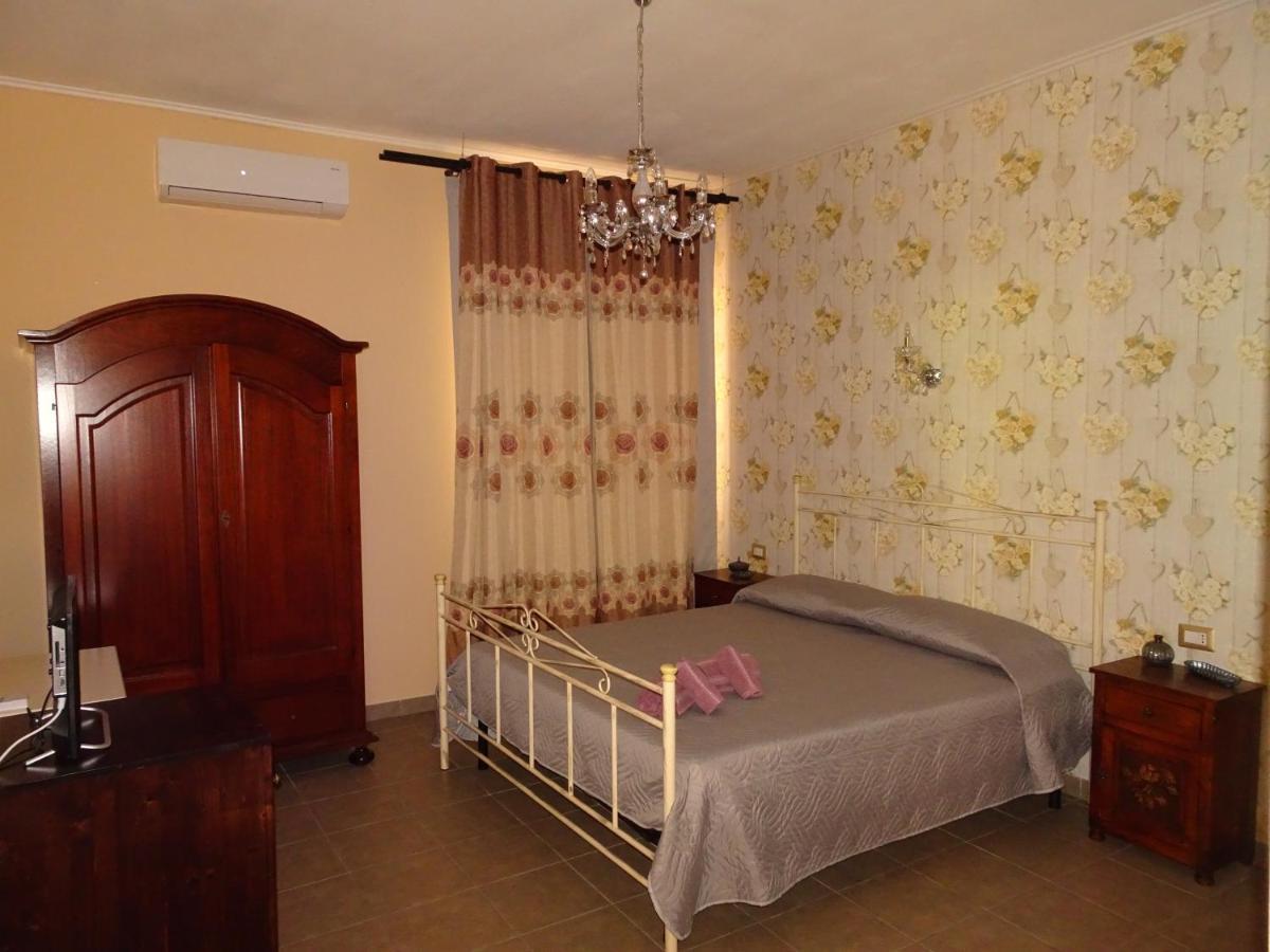 Bed and Breakfast La Casa Di Benedetta Syracuse Exterior foto