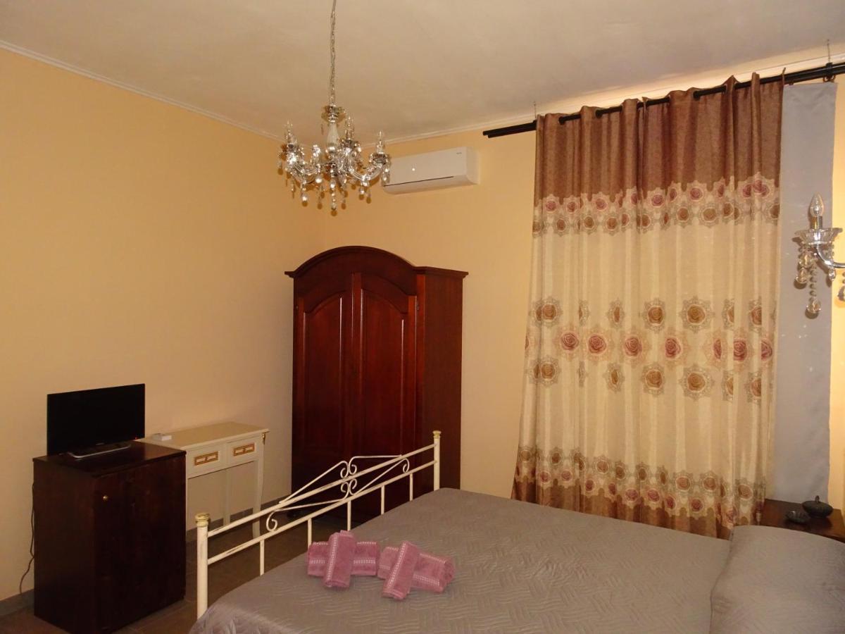 Bed and Breakfast La Casa Di Benedetta Syracuse Exterior foto